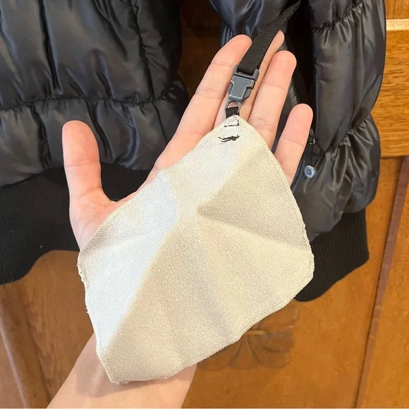 Women’s North Face 600 Goose Down Puffer Coat in Black (medium) - Picture 7 of 9